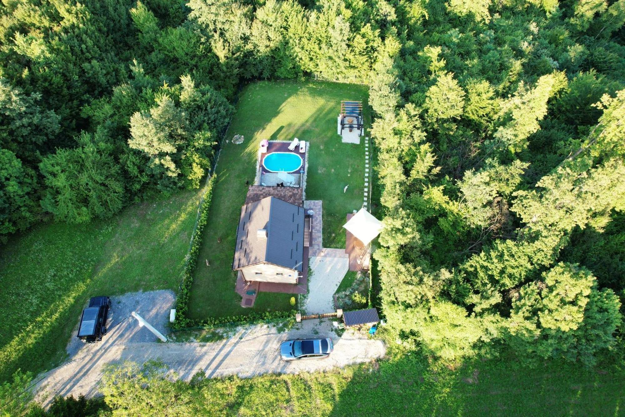 Jungle House With Private Pool And Hot Tub Sveti Ivan Zelina Exterior foto